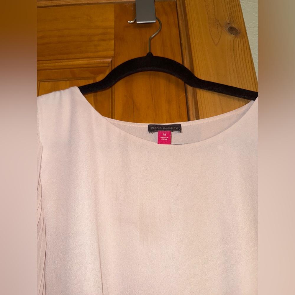 Vince Camuto Pink Top - Picture 4 of 6
